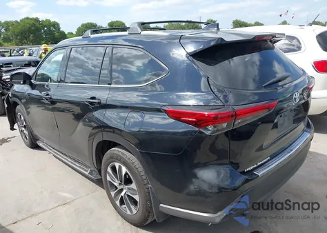 2020 Toyota Highlander Xle z USA, uszkodzony, nr VIN 5TDGZRAH6LS019070